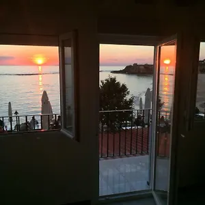 Sherry Playa Apartment